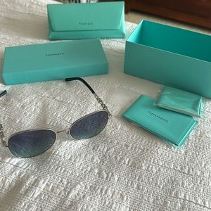 BRAND NEW Tiffany sunglasses